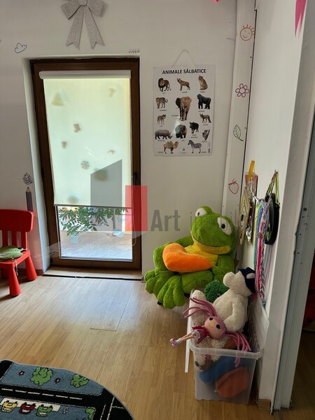 Domenii vila de inchiriat pentru activitate afterschool/ cursuri (etaj1/mansarda)