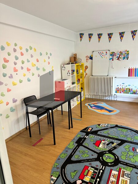 Domenii vila de inchiriat pentru activitate afterschool/ cursuri (etaj1/mansarda)