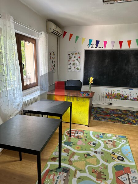 Domenii vila de inchiriat pentru activitate afterschool/ cursuri (etaj1/mansarda)